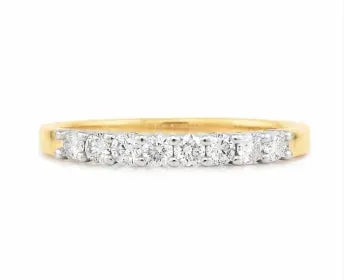 Diamond Claw Set Wedder in 18ct Two-Tone Gold