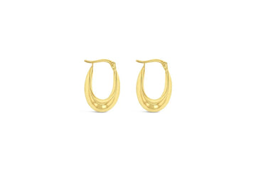 Thick Oval Hoop in Yellow Gold