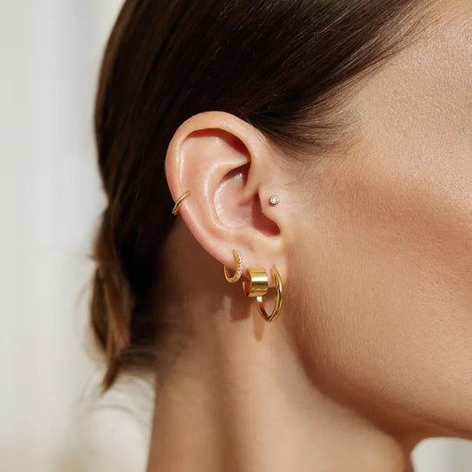 #5 VOGUE SIL TUBE MEDIUM HOOPS