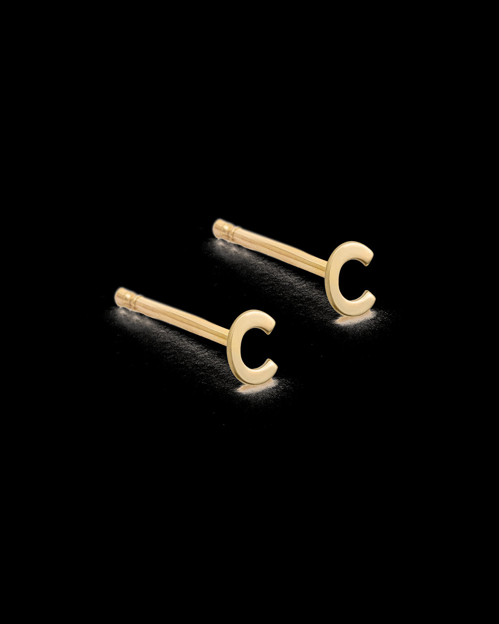Kirstin Ash Initial Earring 9K Gold - Single