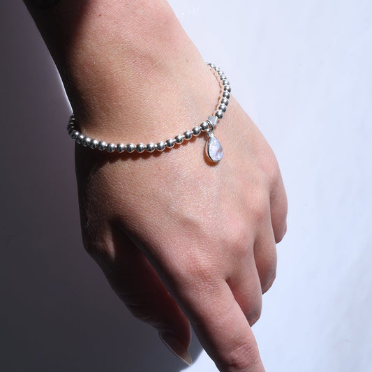 Stretchy Bracelet With Pear Moonstone