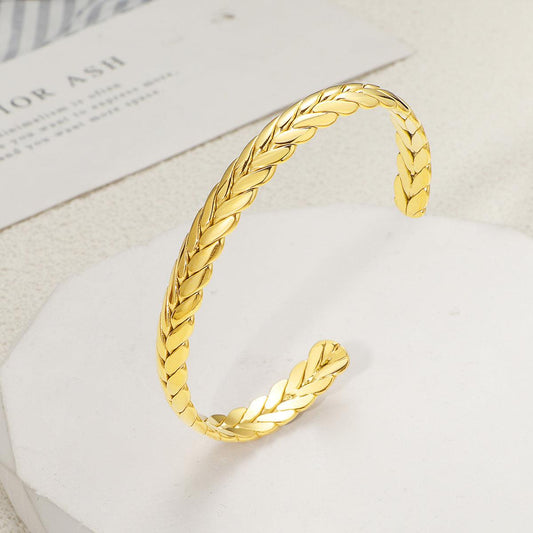 Vintage Braided Cuff Bracelet – Timeless Gold Design for Women - Begum