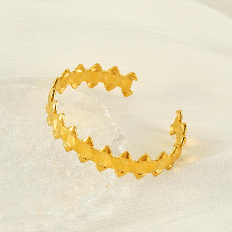 Gold Braided Cuff Bracelet - Adjustable Minimalist Fashion Accessory - Begum