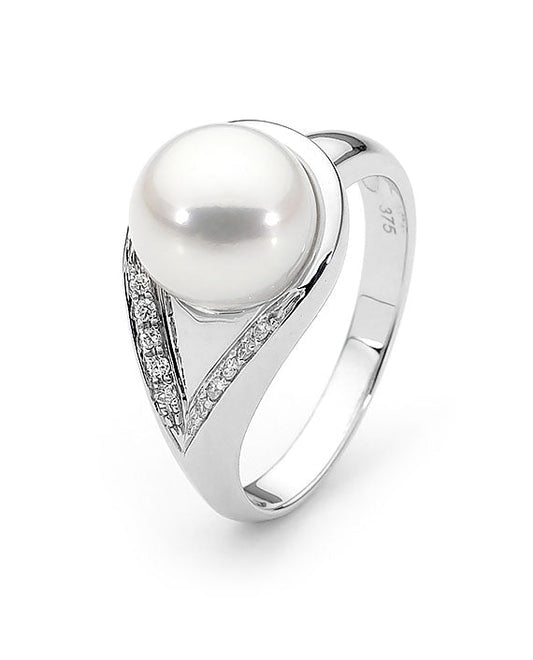 9Ct Gold Round Freshwater Pearl Diamond Ring