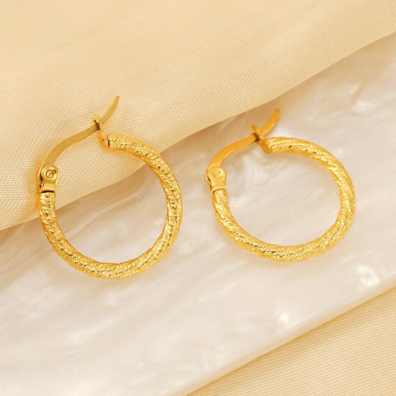 Textured Gold Hoop Earrings – Chic and Timeless Design - Begum