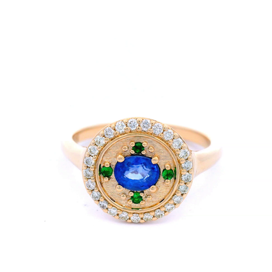 Sapphire Set in Yellow Gold Ring