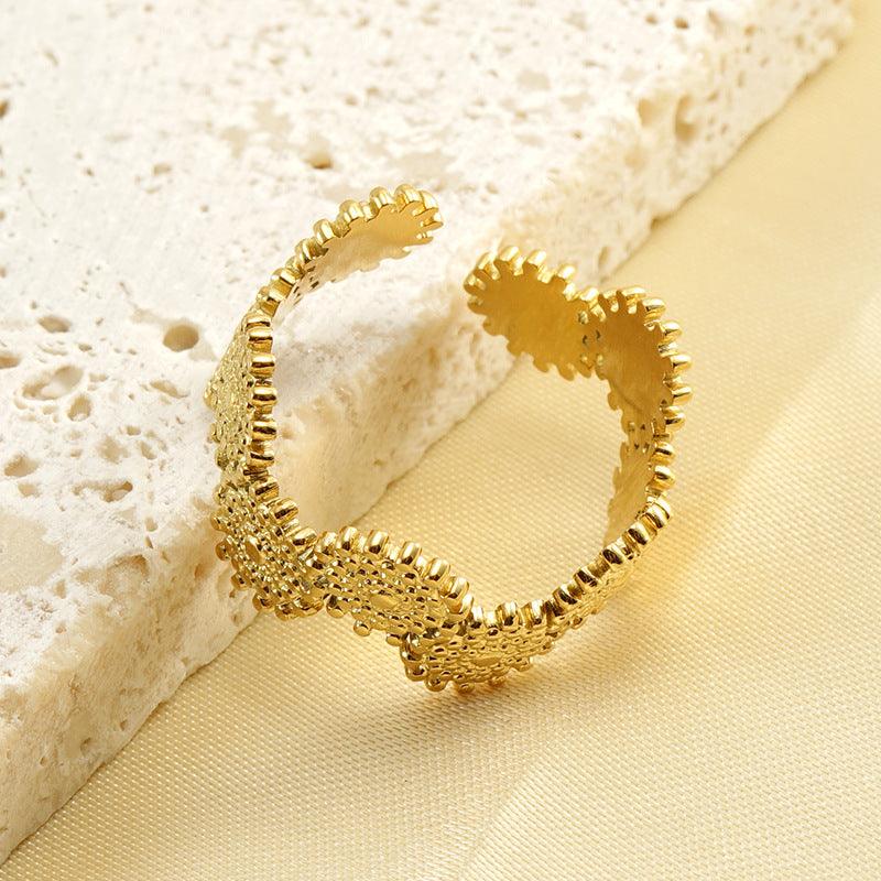 Adjustable Gear-Inspired Stainless Steel Ring – 18K Gold Plated and Silver Finish - Begum