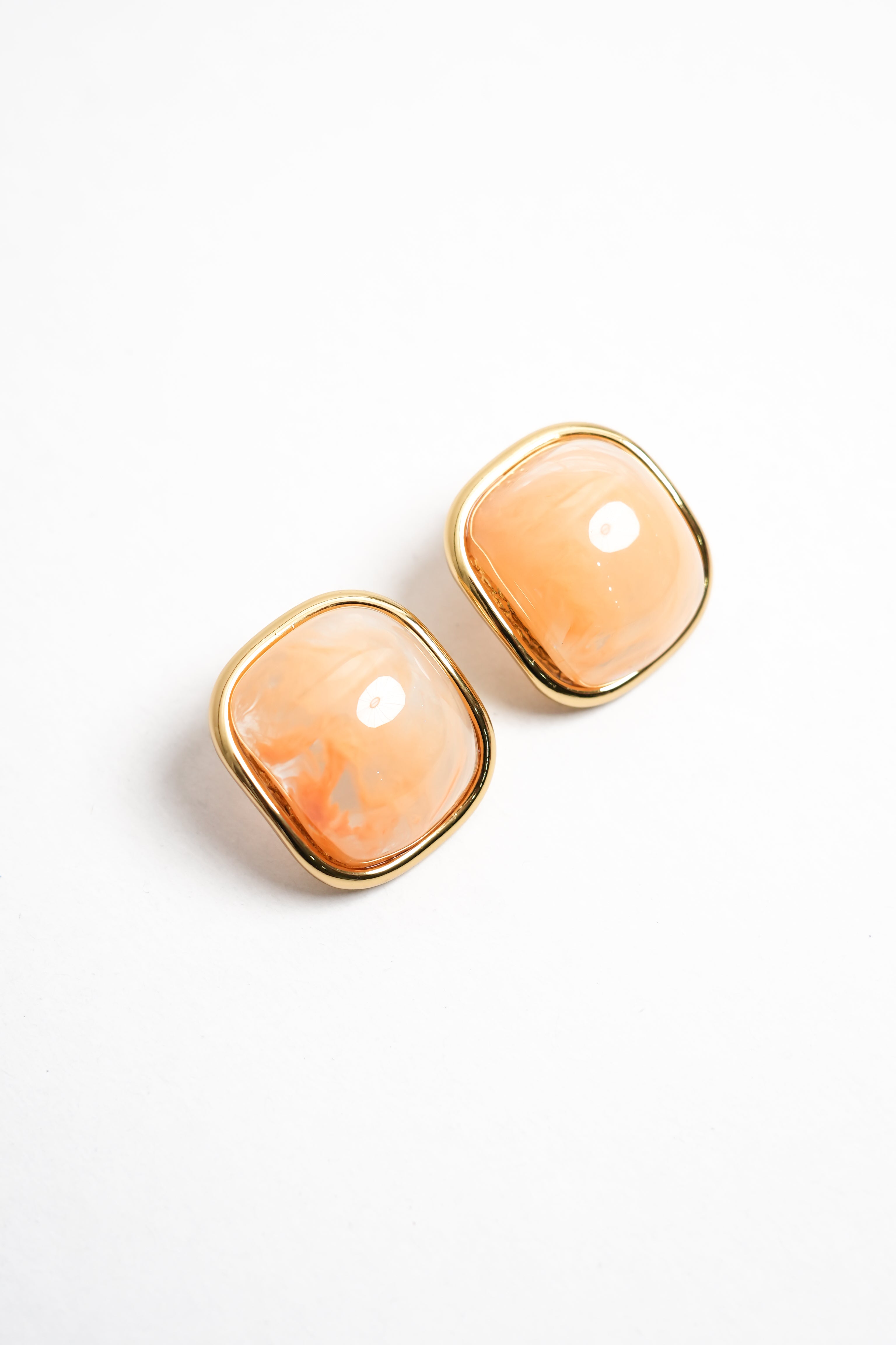 Trendy Resin and Gold Square Earrings