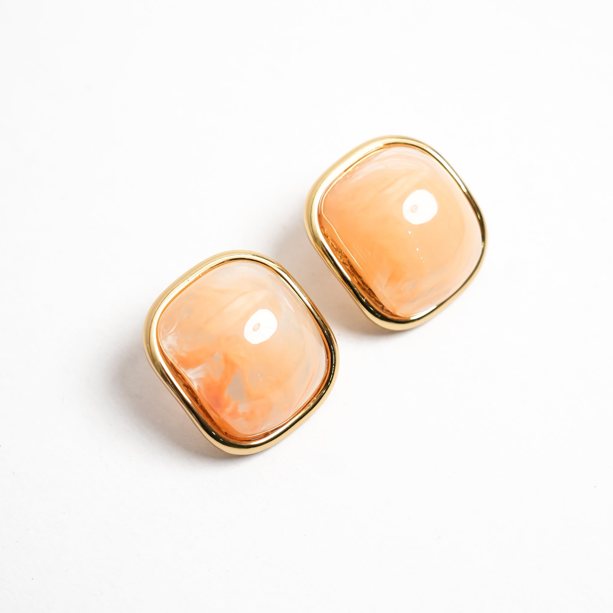 Trendy Resin and Gold Square Earrings